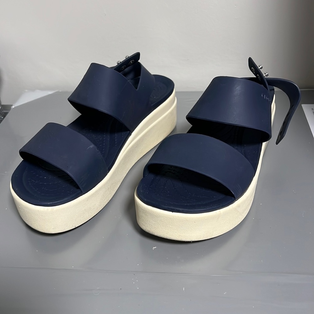 Croc Brooklyn wedge navy cream